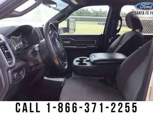 Used 2022 RAM 2500 Big Horn AWD/4WD image 18