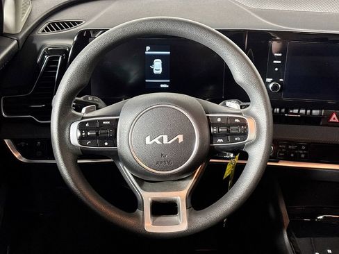 Certified 2025 Kia Sportage LX AWD/4WD image 14