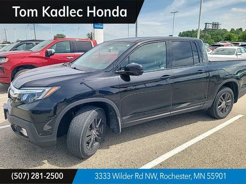 Used 2019 Honda Ridgeline Sport image 1