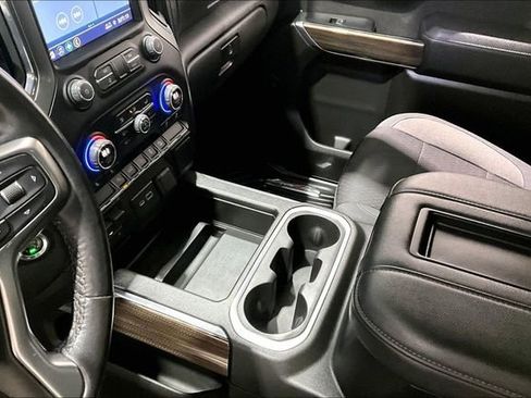 Used 2021 Chevrolet Silverado 1500 RST image 19