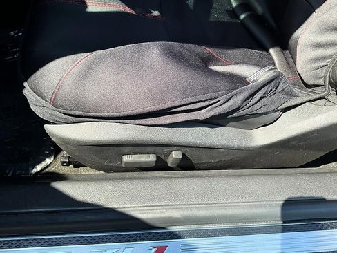 Used 2013 Chevrolet Camaro ZL1 RWD image 15
