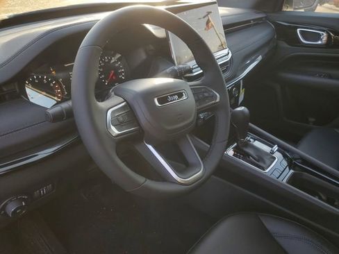 New 2026 Jeep Compass Limited image 11