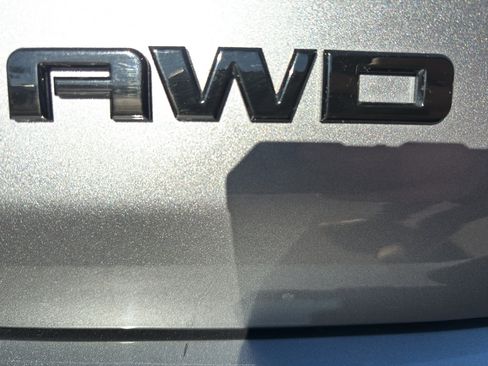 Used 2020 GMC Terrain SLE w/ Driver Convenience Package image 33