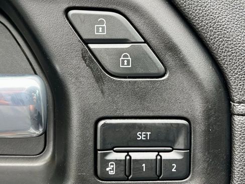 Used 2021 GMC Sierra 1500 SLT w/ SLT Premium Package image 29