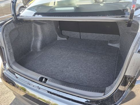 Used 2025 Toyota Corolla LE w/ LE Premium Package FWD image 23