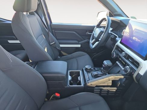 Certified 2024 Toyota Tacoma TRD Sport w/ TRD Sport Upgrade Package image 25