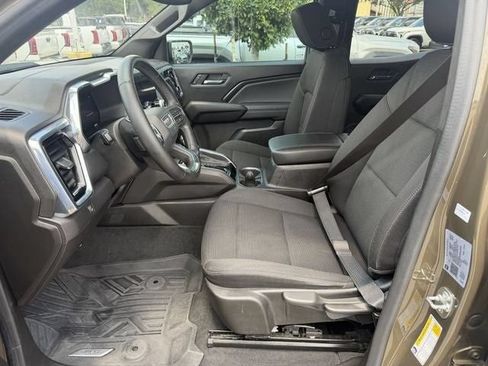 Used 2024 GMC Canyon Elevation w/ Convenience Package RWD image 18
