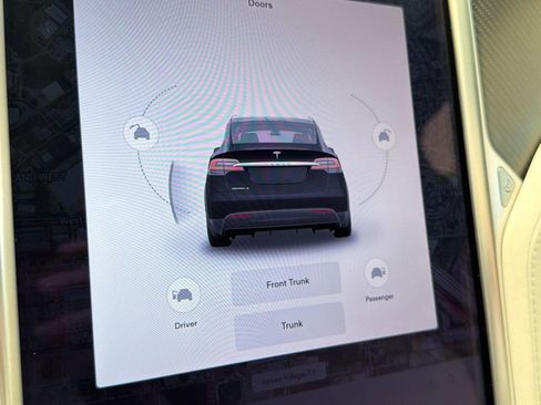 Used 2017 Tesla Model X 100D AWD/4WD image 18
