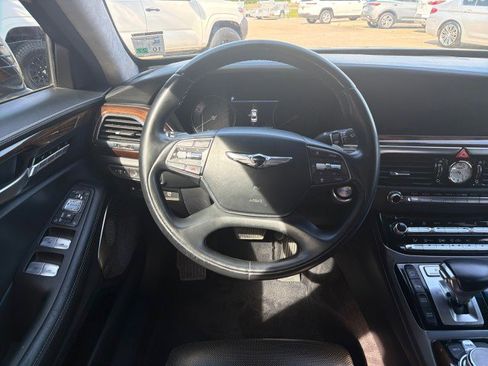 Used 2019 Genesis G90 5.0 Ultimate RWD image 14