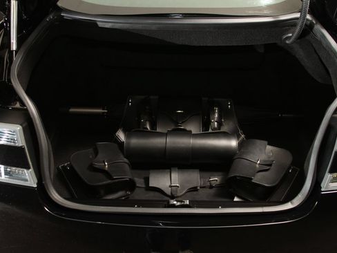 Used 2009 Aston Martin DBS Coupe RWD image 5
