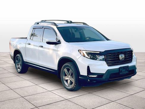 Used 2023 Honda Ridgeline RTL-E image 2
