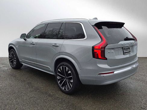New 2026 Volvo XC90 B6 Ultra w/ Protection Package image 5