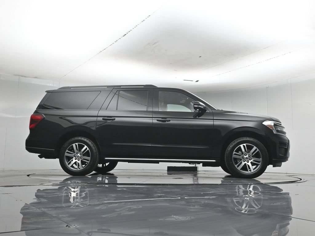 Used 2022 Ford Expedition Max Limited AWD/4WD image 55