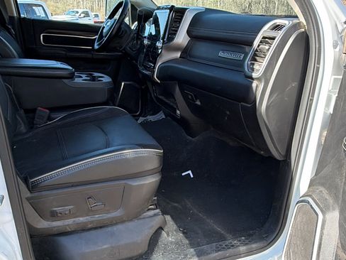 Used 2024 RAM 2500 Laramie image 19