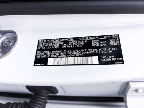 Used 2023 Volvo XC40 Recharge Plus AWD/4WD image 39
