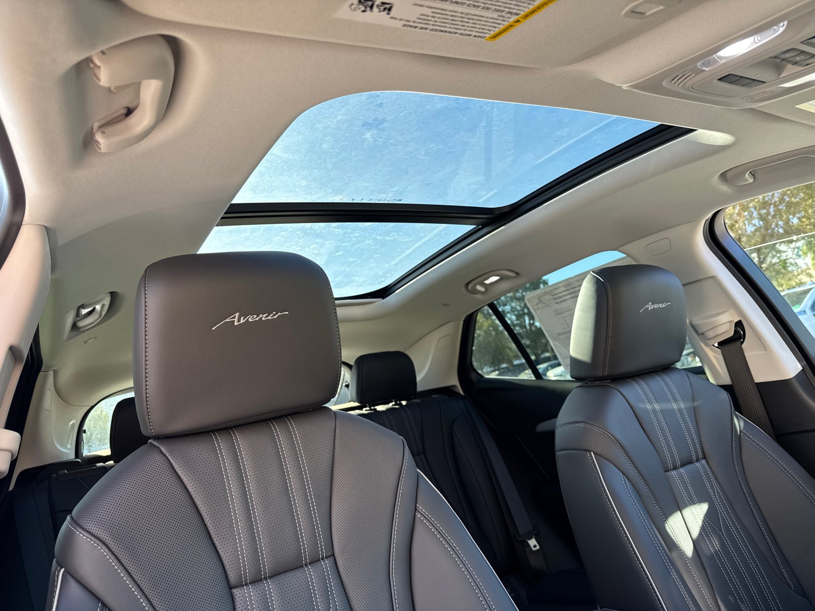 Used 2026 Buick Envision Avenir AWD/4WD image 17