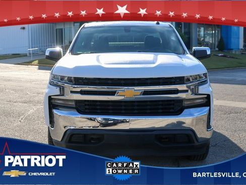 Used 2020 Chevrolet Silverado 1500 LT w/ Remote Start Package image 2
