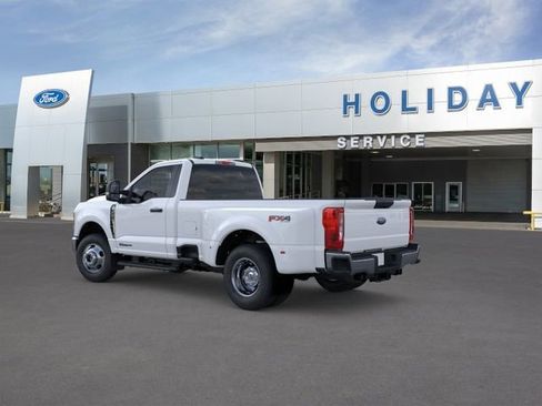 New 2026 Ford F350 XLT w/ FX4 Off-Road Package AWD/4WD image 4