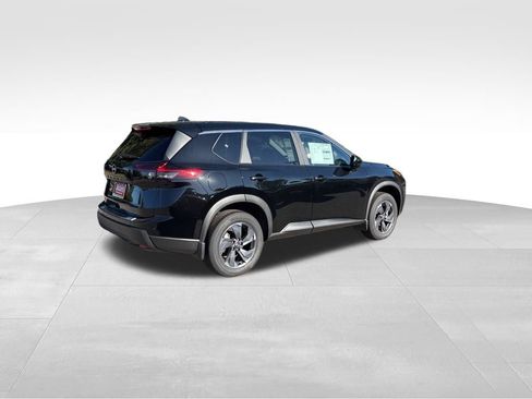 New 2026 Nissan Rogue SV image 4