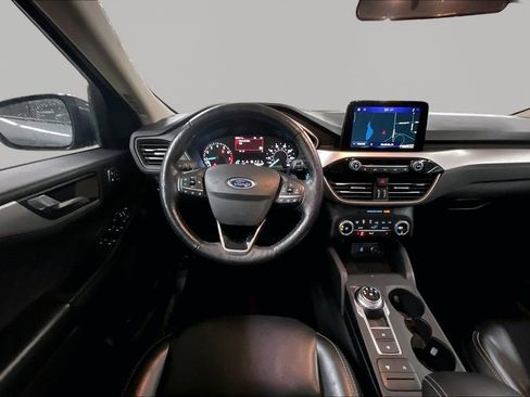 Used 2020 Ford Escape SEL image 10