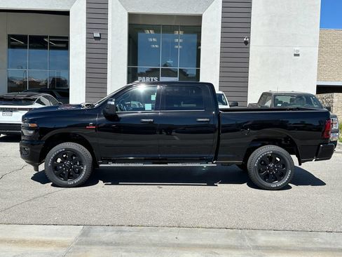 New 2026 RAM 2500 Tradesman AWD/4WD image 3