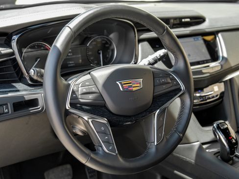 Used 2024 Cadillac XT5 Premium Luxury FWD image 15