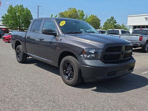 Used 2024 RAM 1500 Tradesman w/ Popular Equipment Group image 9