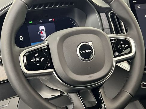 New 2026 Volvo XC90 B5 Ultra image 10