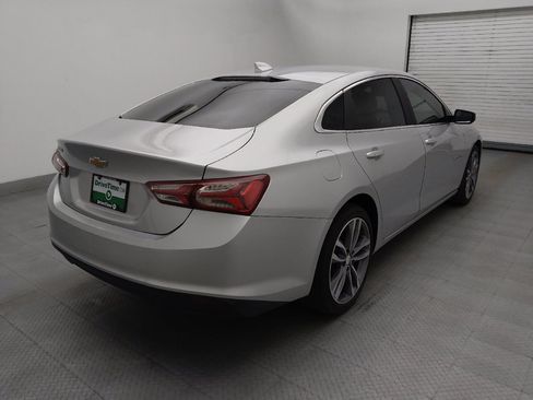 Used 2021 Chevrolet Malibu LT FWD image 9