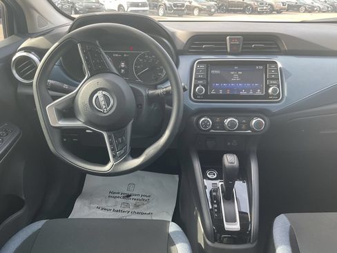 Used 2025 Nissan Versa SV w/ Trunk Package FWD image 17