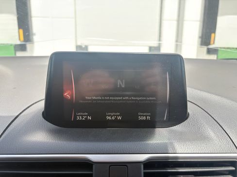 Used 2018 MAZDA MAZDA3 Touring FWD image 33
