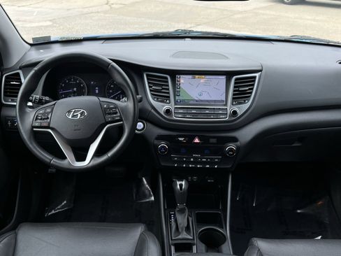 Used 2018 Hyundai Tucson Limited w/ Cargo Package FWD image 37