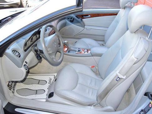 Used 2005 Mercedes-Benz SL 500 image 38