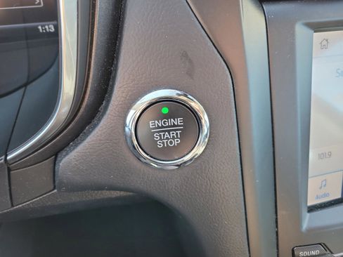 Used 2020 Ford Fusion Titanium image 32