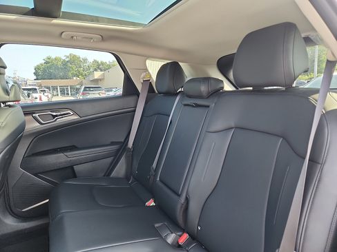 Used 2024 Kia Sportage EX w/ EX Premium Package AWD/4WD image 26