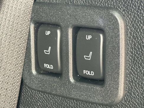 Used 2015 Lincoln Navigator 4WD image 8