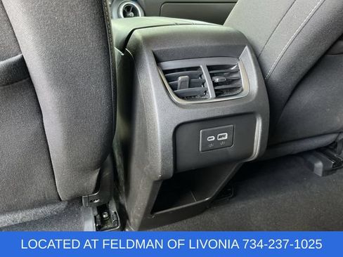 Certified 2024 Chevrolet Blazer LT w/ Convenience Package FWD image 20