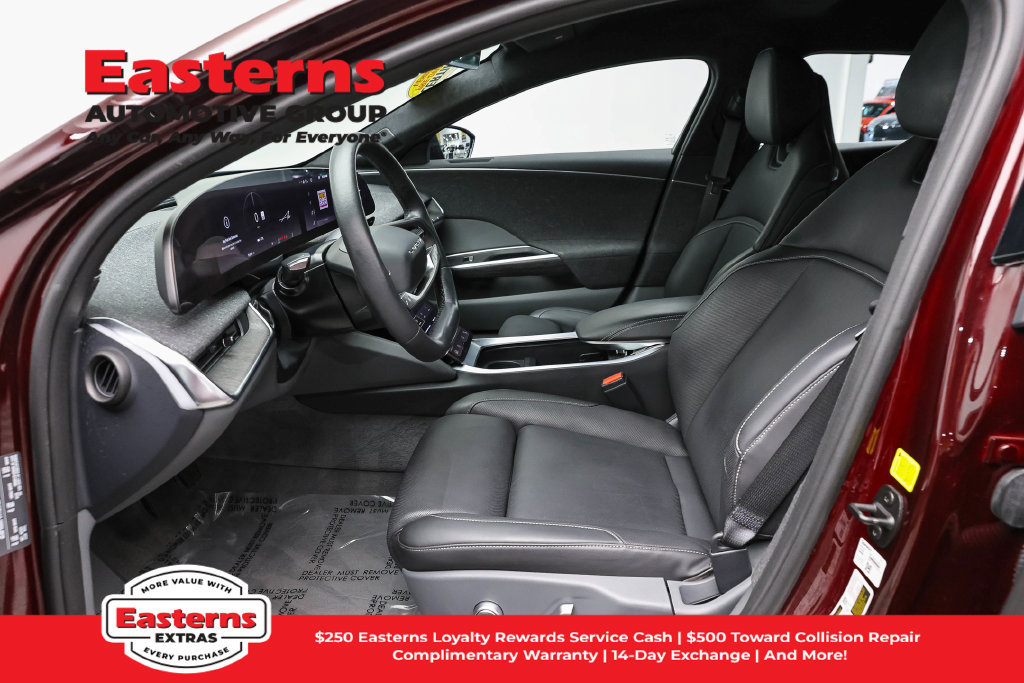 Used 2024 Lucid Air Pure RWD image 14