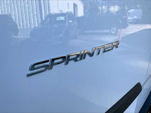 New 2025 Mercedes-Benz Sprinter 2500 image 6