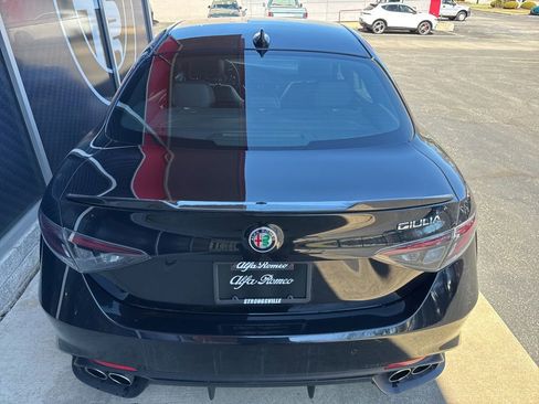 Used 2024 Alfa Romeo Giulia Quadrifoglio w/ Active Assist Plus Package image 10