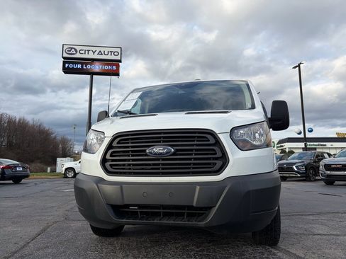 Used 2018 Ford Transit 250 148 Low Roof image 2