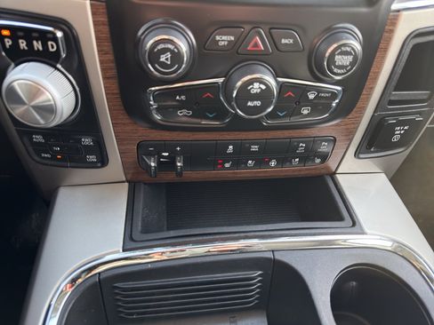 Used 2017 RAM 1500 Laramie image 20