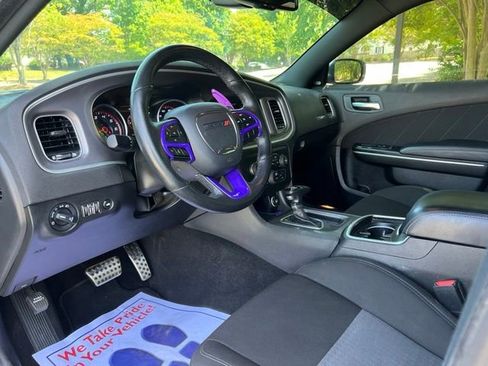 Used 2022 Dodge Charger GT RWD image 11