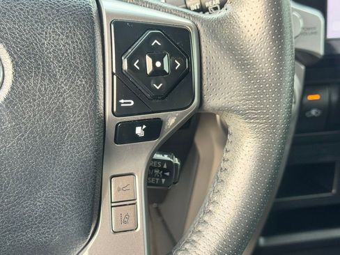 Used 2022 Toyota 4Runner TRD Sport RWD image 23