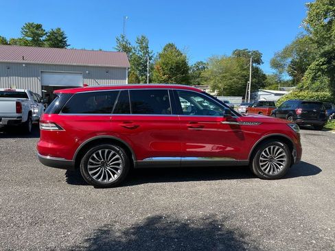 Used 2020 Lincoln Aviator Reserve w/ Equipment Group 201A image 4