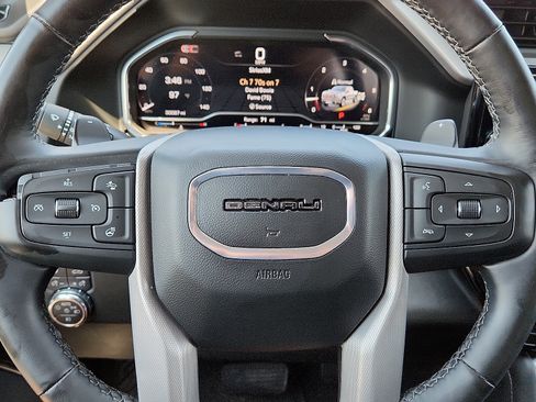 Used 2024 GMC Sierra 1500 Denali w/ Technology Package AWD/4WD image 19