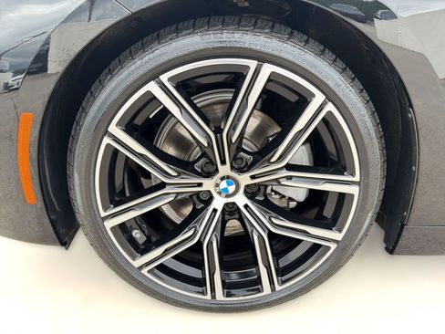 Certified 2024 BMW 230i Coupe w/ Convenience Package RWD image 11