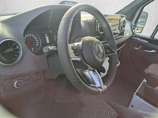 New 2026 Mercedes-Benz Sprinter 2500 video 3