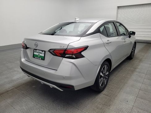 Used 2024 Nissan Versa SV image 9