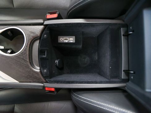 Used 2024 INFINITI Q50 Sensory image 25